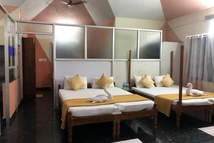 Room 21 of 49