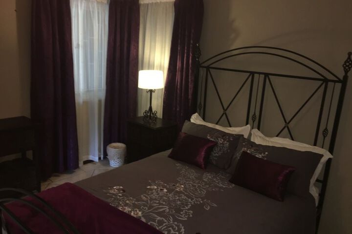 Room 7 of 48