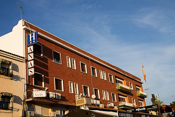 Hotel 11 of 11