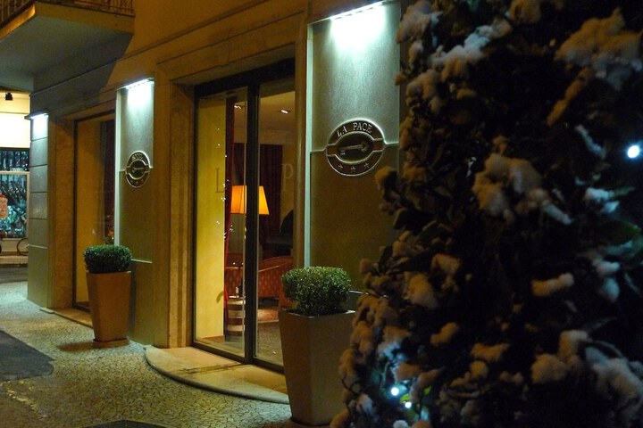 Hotel 63 of 74