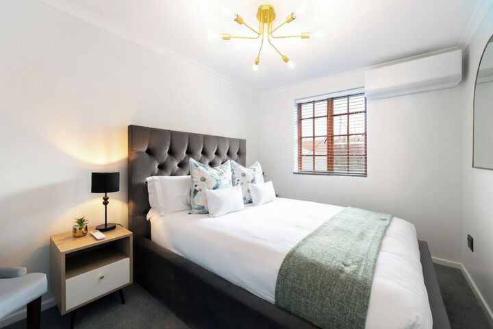 Room 40 of 107