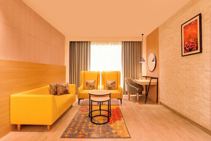 Room 18 of 42