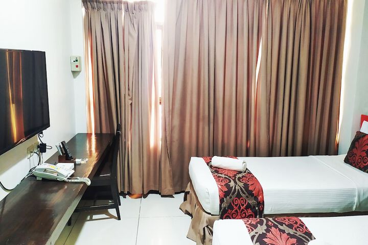 Room 15 of 41