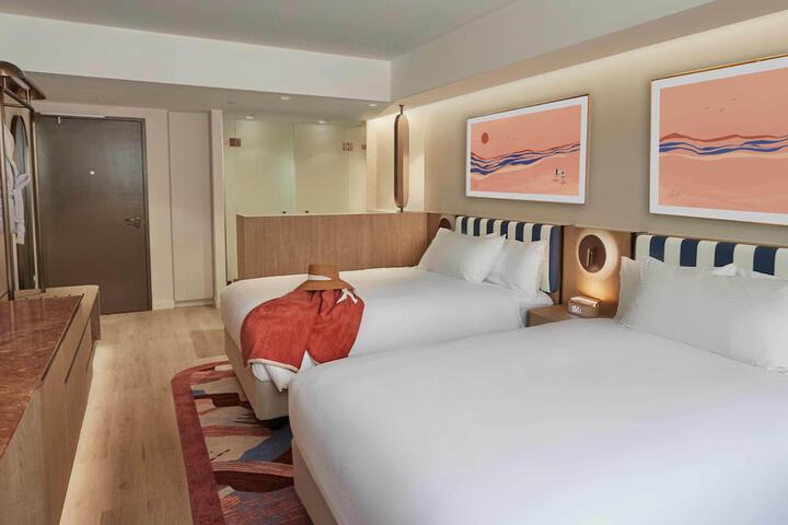Room 20 of 73