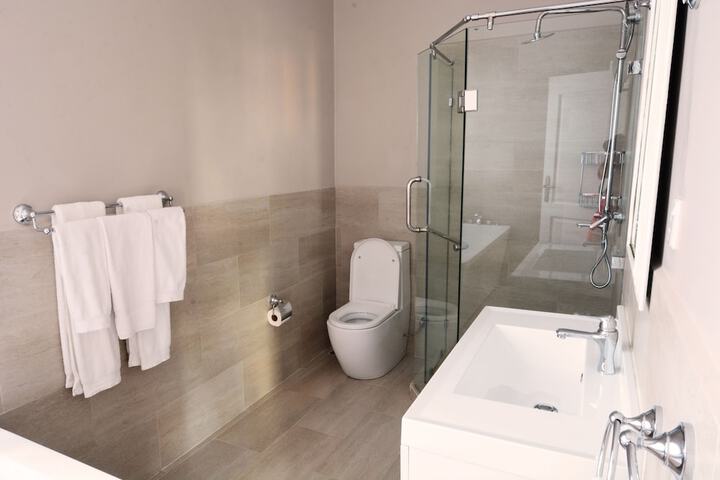 Bath Interior