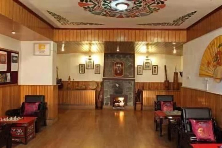 Hotel Interior 4 of 27