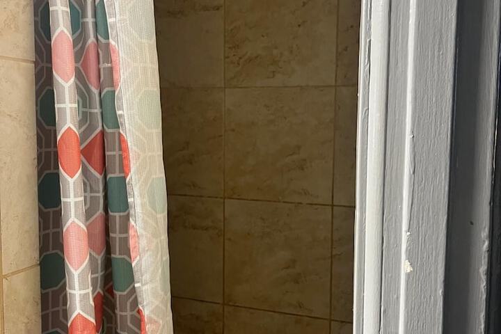 Room 8 of 13