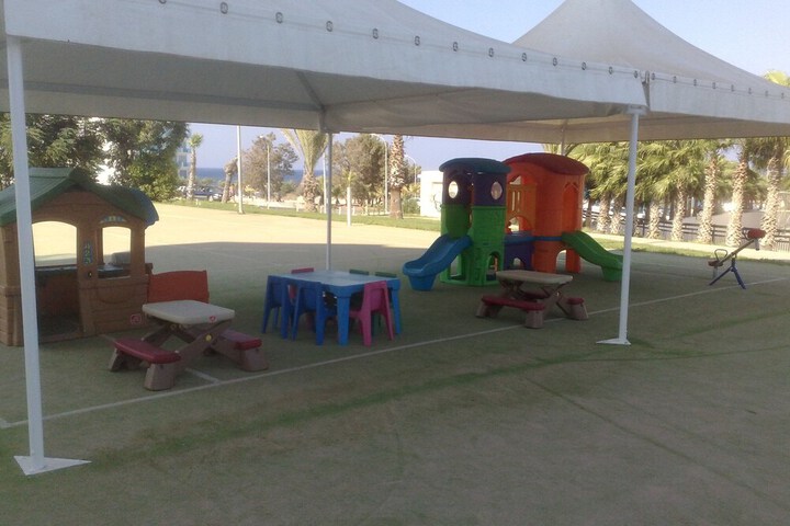 Children's play area - outdoor
