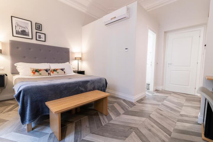 Room 20 of 68