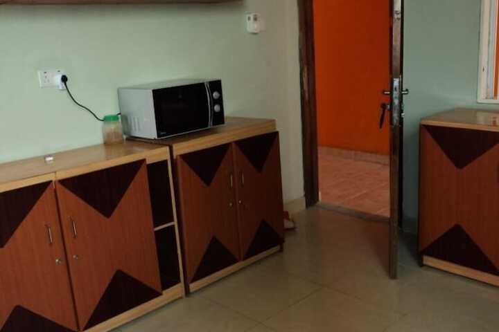 Room 9 of 21