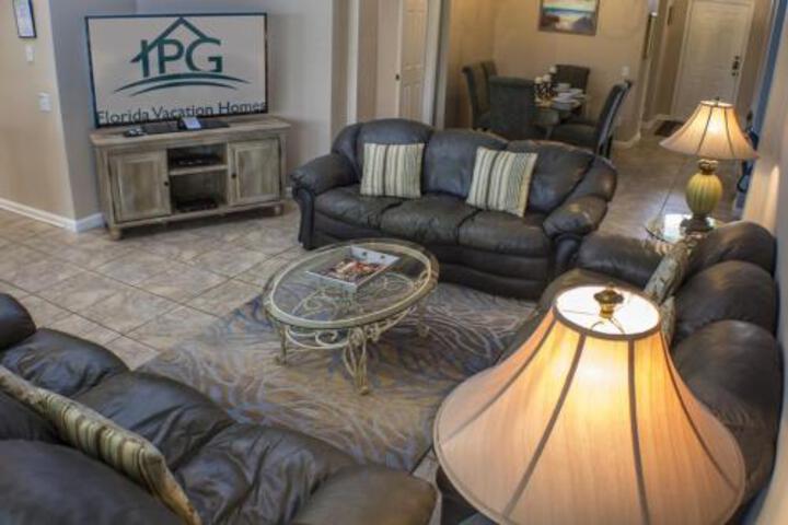 Windsor Palms Villas in Orlando, FL