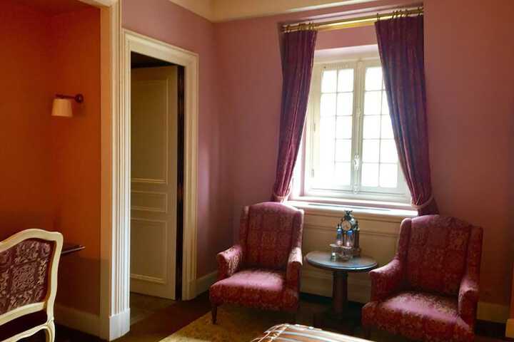 Room 19 of 62
