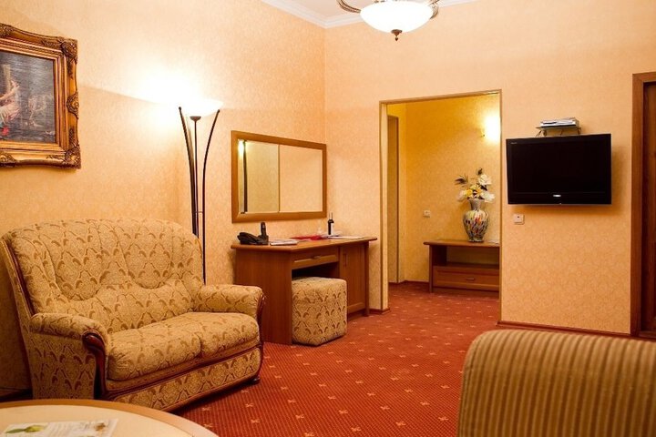 Room 16 of 55