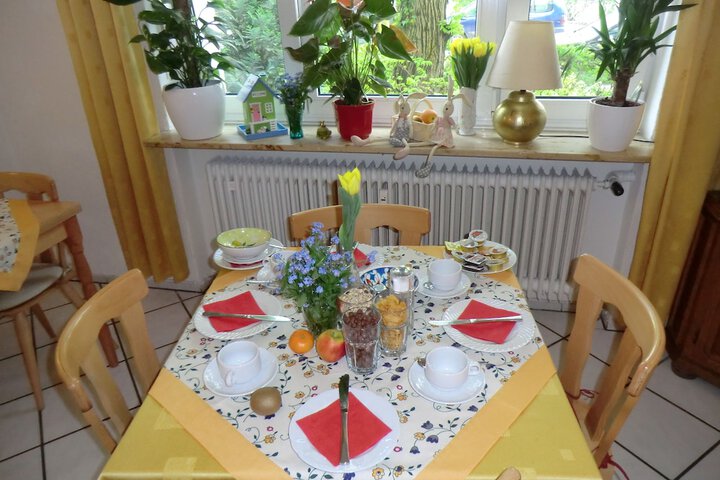 Breakfast/Coffee Service 18 of 24