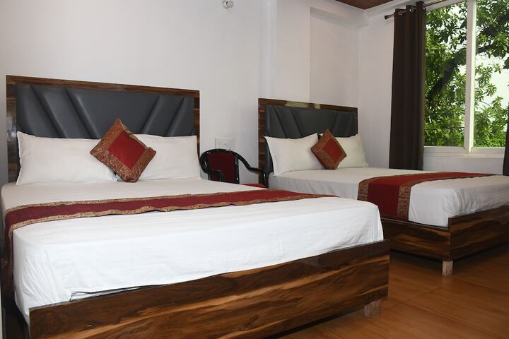 Room 46 of 78