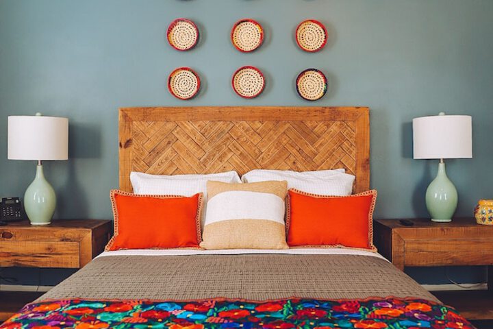 1 Queen Bed (6 of 40)