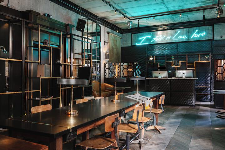 Guest Lobby