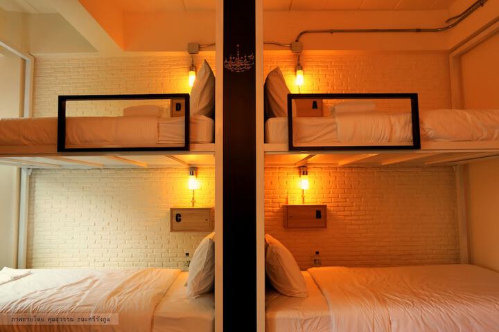 Room 41 of 112