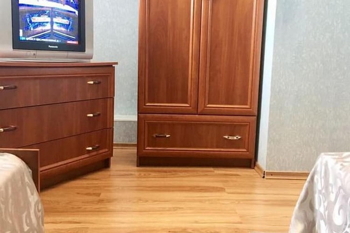 Room 12 of 46