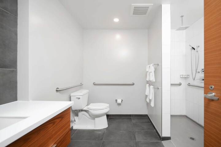 Bathroom shower