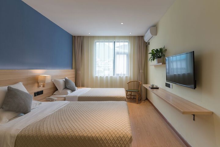 Room 20 of 126