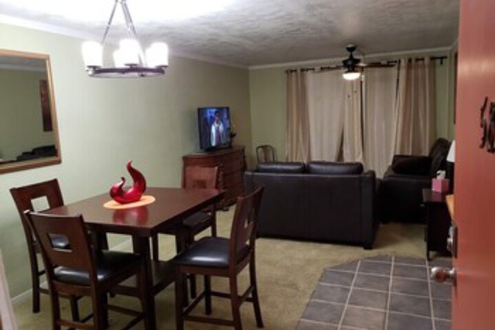 Room 5 of 13