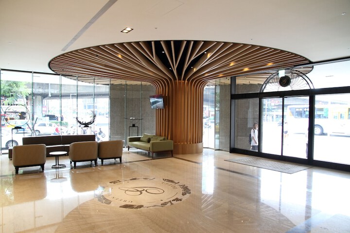 Hotel Interior 4 of 105
