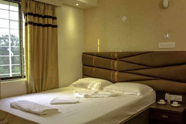 Room 17 of 23