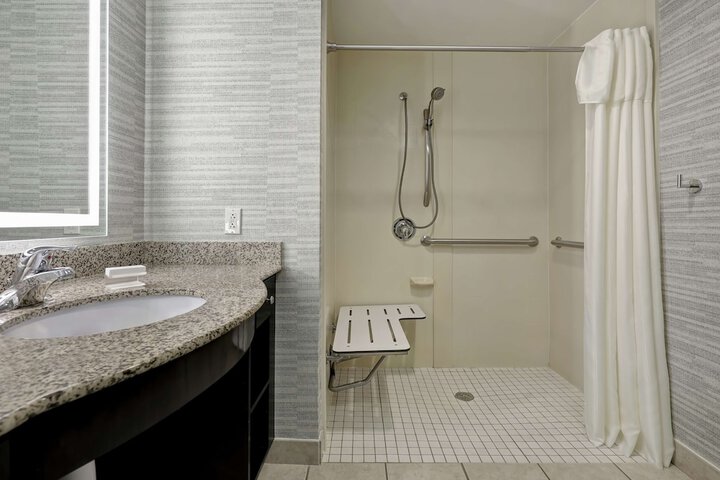 Bathroom shower