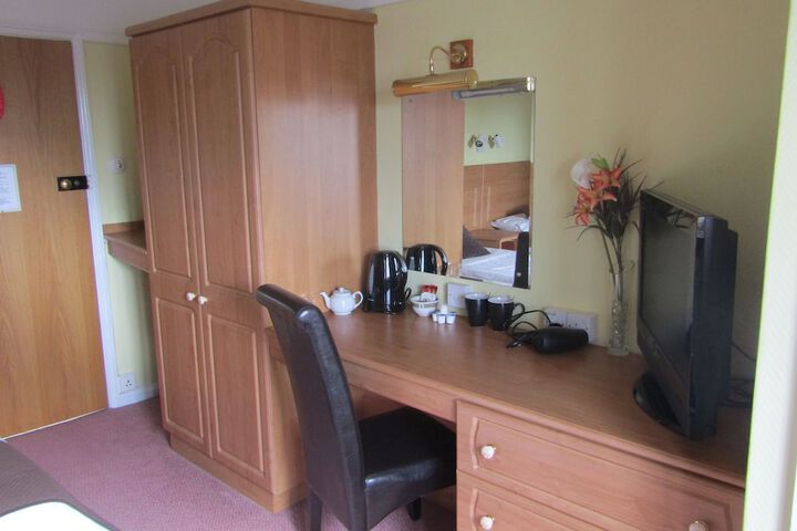Room 11 of 57