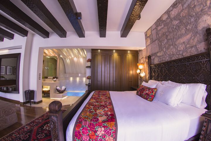 Room 49 of 166