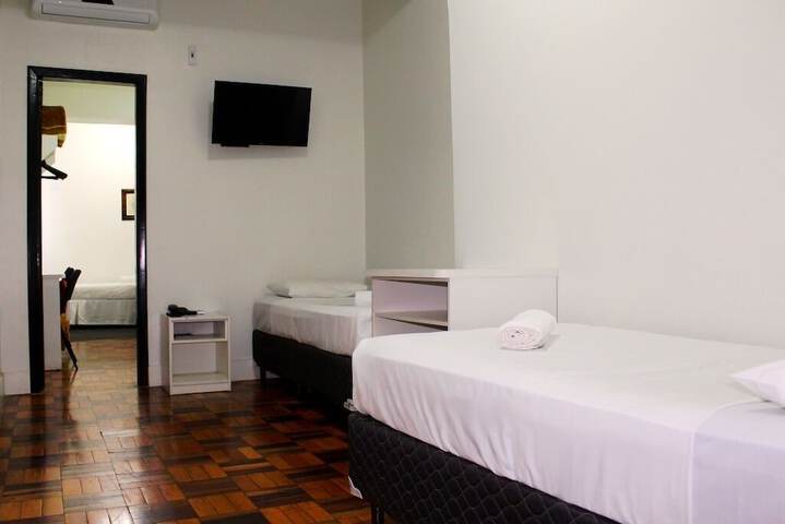 Room 22 of 63