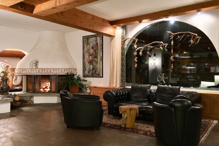 Lobby Photos