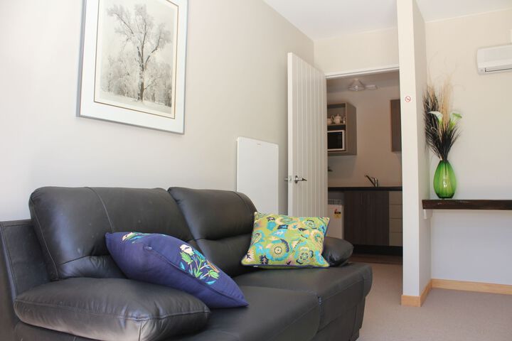 Room 10 of 26