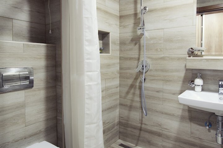 Room 42 of 113