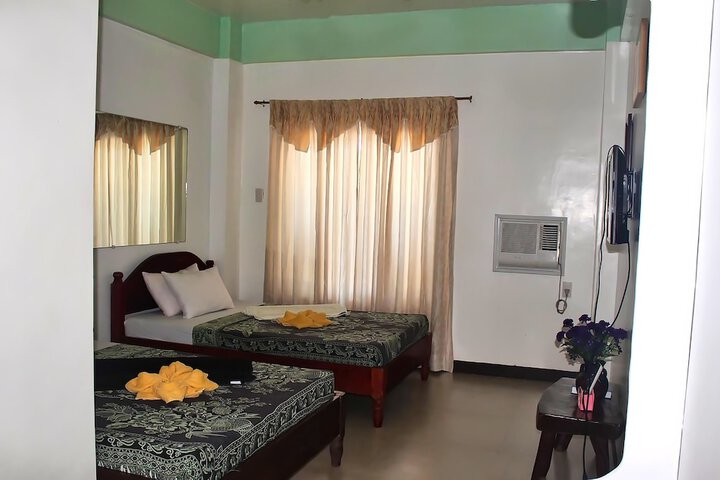 Room 4 of 85