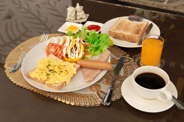 Breakfast/Coffee Service 51 of 54