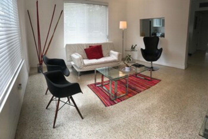 Room 20 of 37