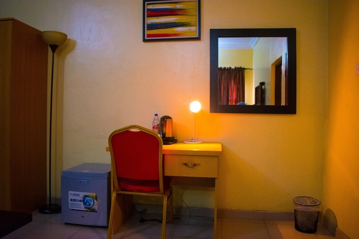 Room 18 of 41