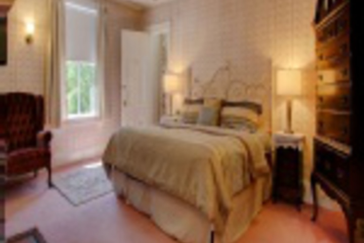 Room 157 of 408