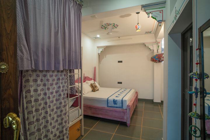 Room 31 of 51