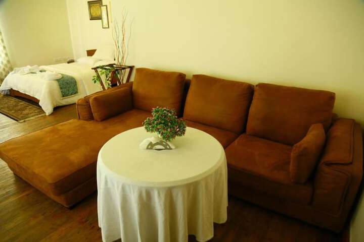 Room 18 of 47