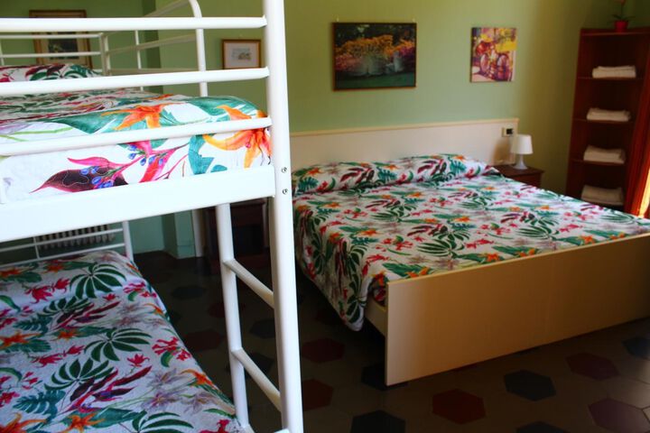 Room 78 of 107