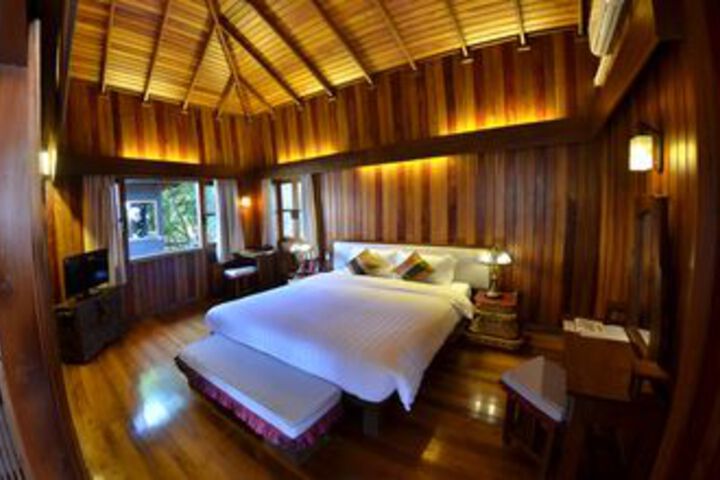 Room 48 of 107