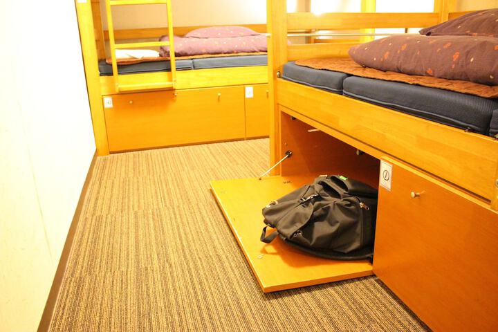 Room 15 of 65