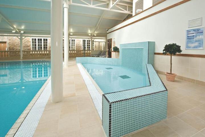 Pool 53 of 66