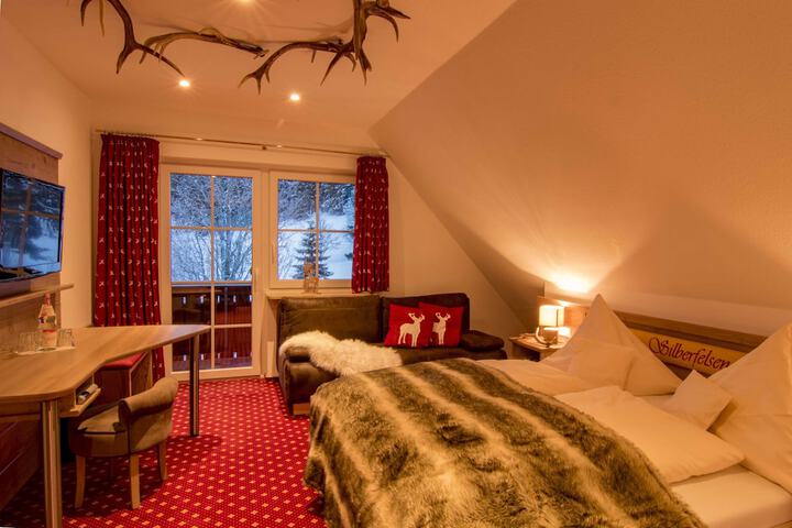 Room 4 of 26