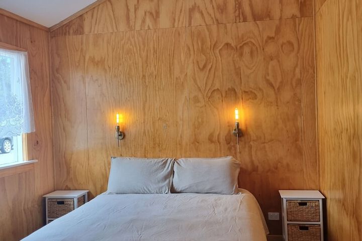 Room 4 of 50