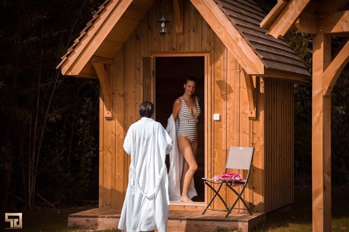 Spa 18 of 48