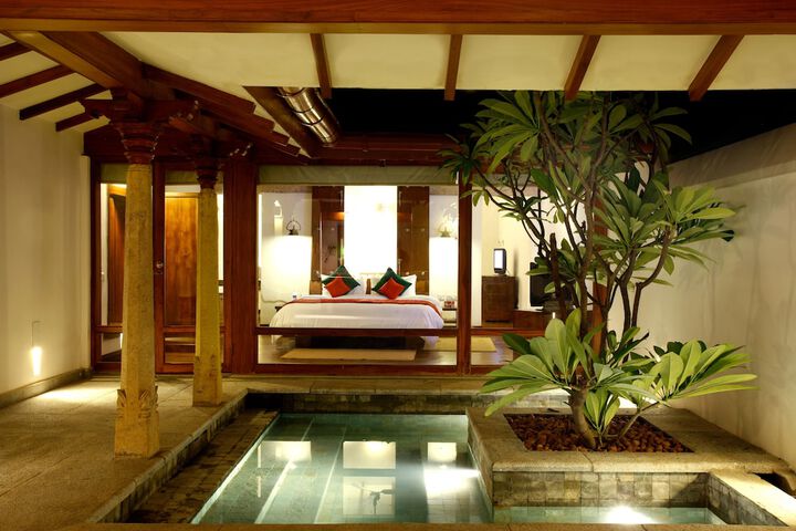 Room 3 of 34